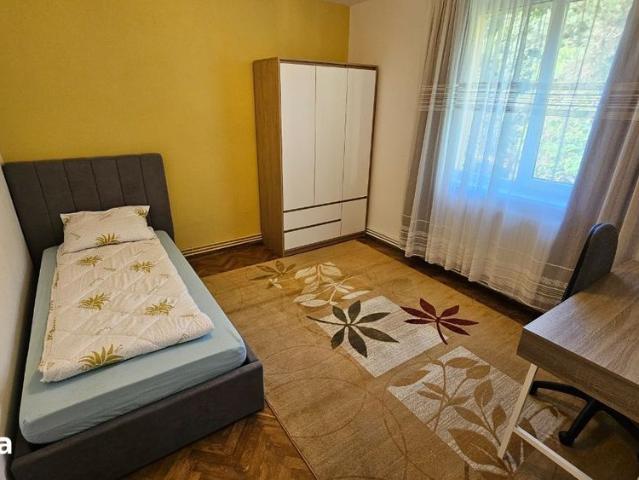 Apartament 2 camere, Cornisa, recent renovat