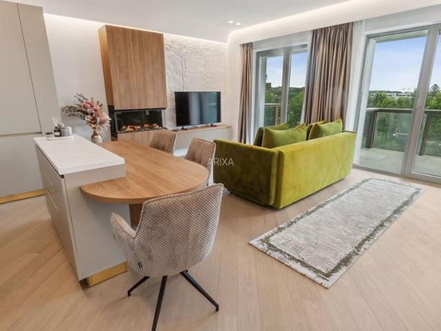 Apartament 2 camere Cortina 126 Erou Iancu Nicolae Cambridge LUX NOU !