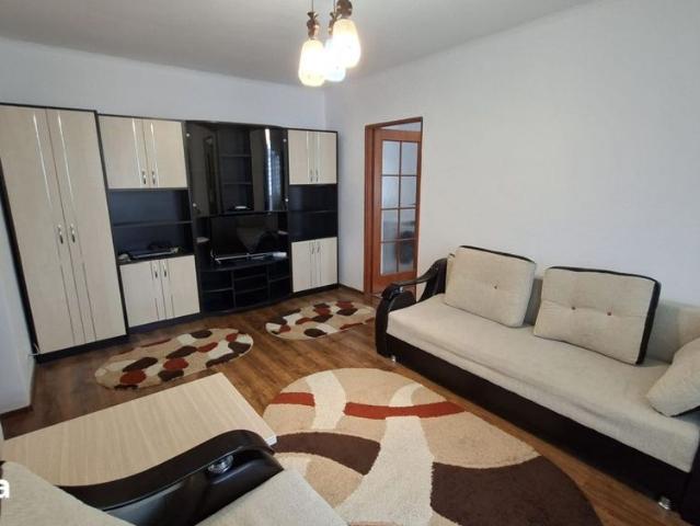 Apartament 2 camere Craiovei etaj 3