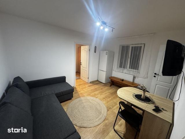 Apartament 2 camere de inchiriat
