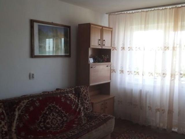 apartament 2 camere de inchiriat