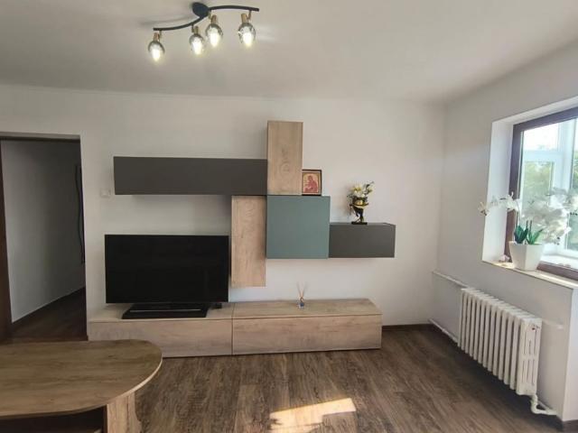 Apartament 2 camere de închiriat, termen lung Tomis Nord–