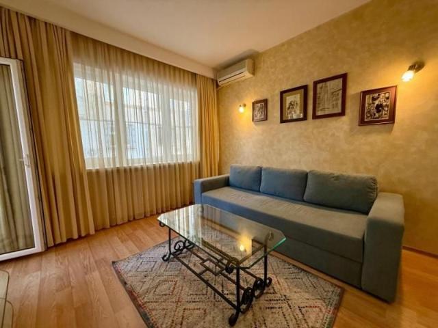 Apartament 2 camere de inchiriat VaV cazino constanta