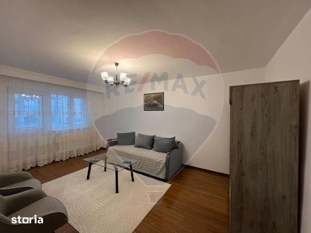 Apartament 2 camere de închiriat, zonă ULTRACENTRALĂ