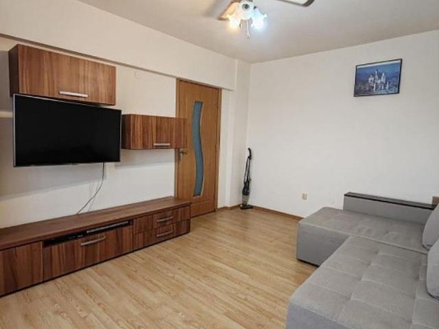 Apartament 2 camere de inchiriat zona Spitalul Judetean, mobilat si utilat