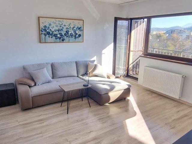 Apartament 2 camere de inchiriat, central, parcare privata