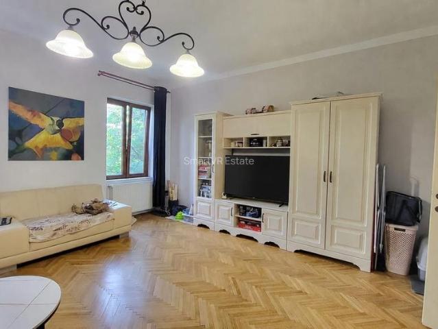 Apartament 2 camere de închiriat centrala proprie | aproape de Nokia