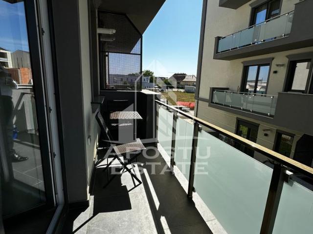 Apartament 2 camere, de inchiriat, centrala proprie, Giroc