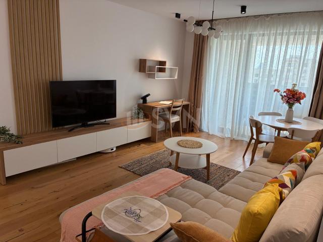 Apartament 2 camere de inchiriat City Point l Aviatiei