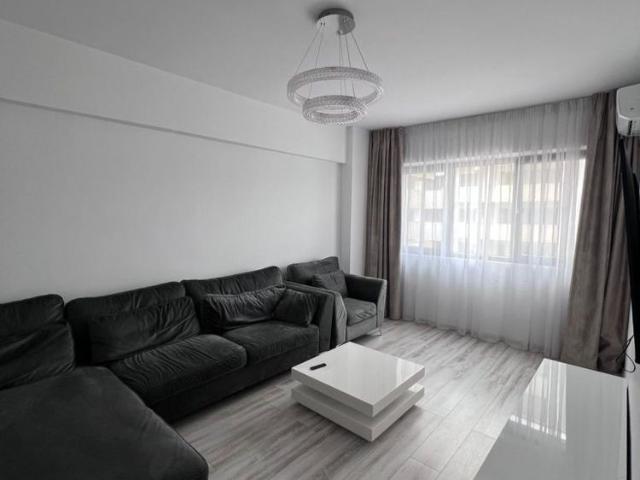 Apartament 2 camere de inchiriat Dem.Radulescu Valcea, parcare, lift