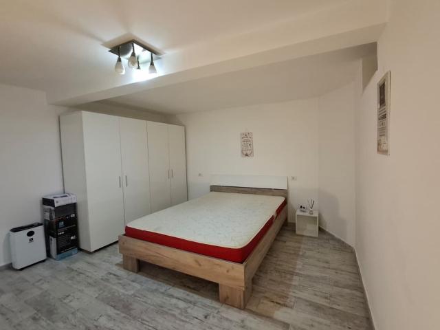 Apartament 2 Camere de inchiriat Dudesti in Vila cu Centrala Proprie L347