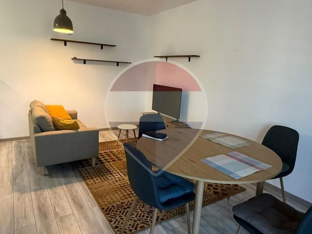 apartament 2 camere de închiriat florești