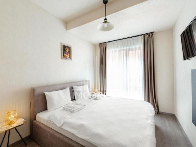 Apartament 2 modern, camere de inchiriat, zona centrala, garaj