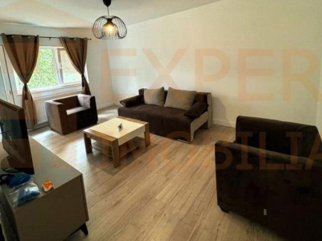 Apartament 2 camere de inchiriat in zona Faleza Nord