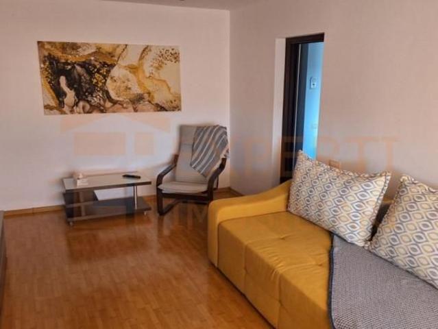 Apartament 2 camere de inchiriat in zona Inel I