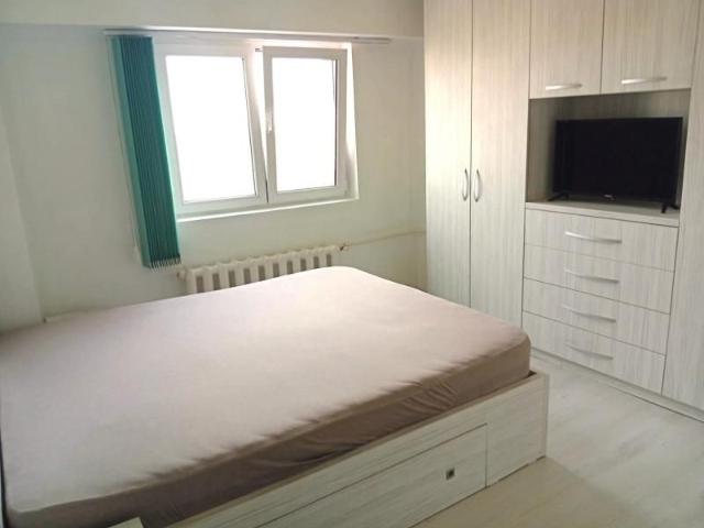 Apartament 2 camere de inchiriat in zona Intim