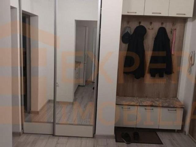 Apartament 2 camere de inchiriat in zona Trocadero