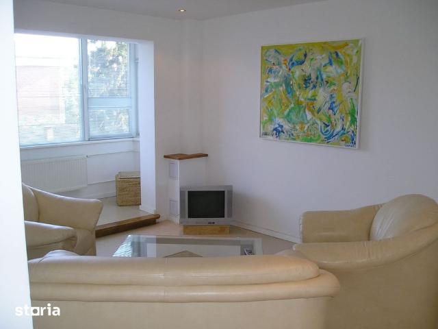 Apartament 2 camere de închiriat în Cetate