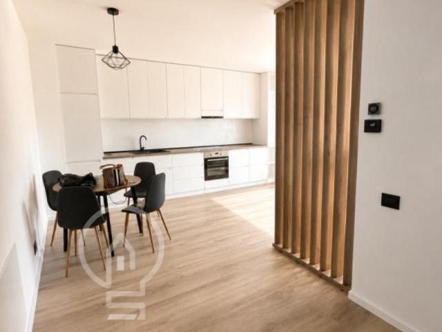Apartament 2 camere de inchiriat in complex nou Semicentral Parcare