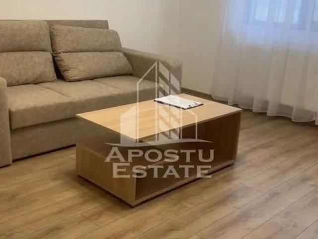 Apartament 2 camere de inchiriat,loc de parcare, Giroc