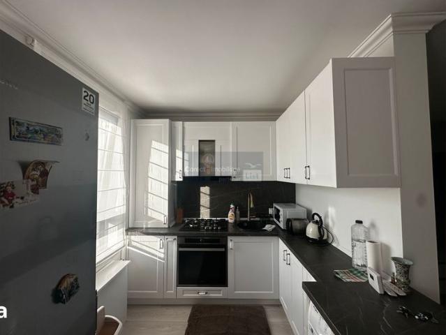 Apartament 2 camere de închiriat | Lucian Blaga | 400 euro | 45 mp |