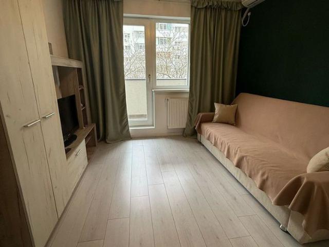 Apartament 2 camere de inchiriat Pacii Bloc Nou/Parcare 2 min metrou