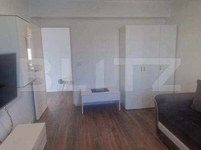 Apartament 2 camere de inchiriat – parter, loc de parcare, spatios