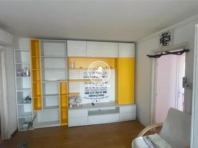 Apartament 2 camere de inchiriat Podu Ros