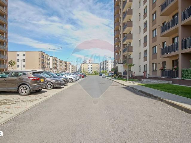 Apartament 2 camere de închiriat, prima inchiriere, Brasov, Tractorul