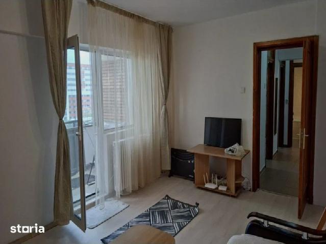 Apartament 2 camere de inchiriat: Republicii Libra Bank