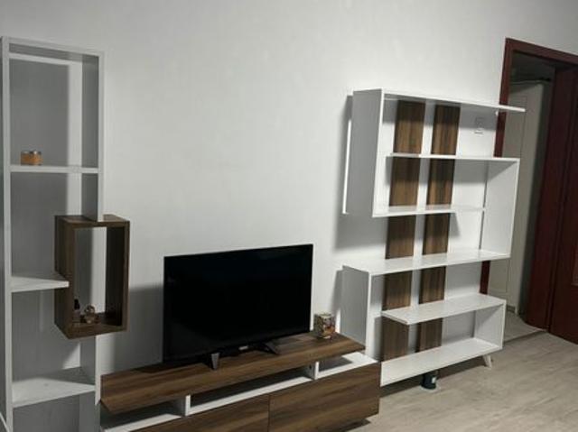 Apartament 2 camere de închiriat, sectorul 5, proprietar
