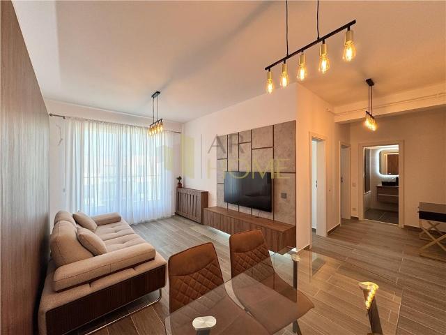 Apartament 2 camere de lux, prima inchiriere, parcare, Albert, Ploiest