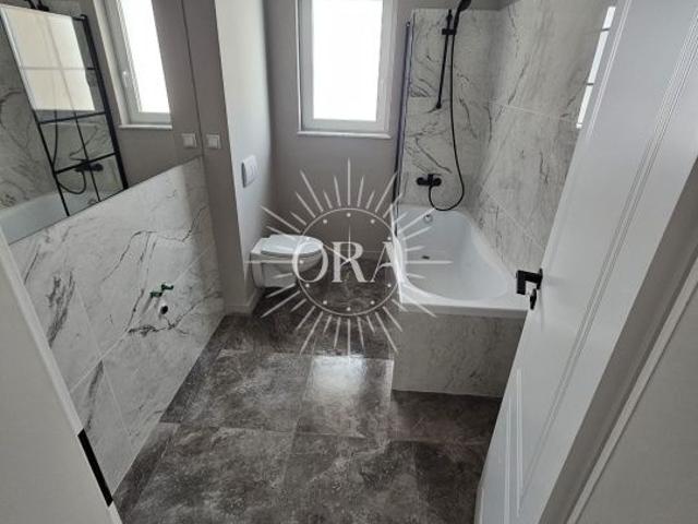 Apartament 2 camere | de vanzare | finisat modern| partial mobilat | p