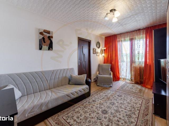 Apartament 2 camere de vanzare zona Kaufland Craiovei