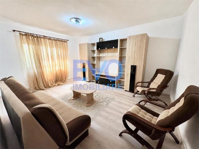 Apartament 2 camere, decomandat, 2 locuri de parcare, Valea Lupului