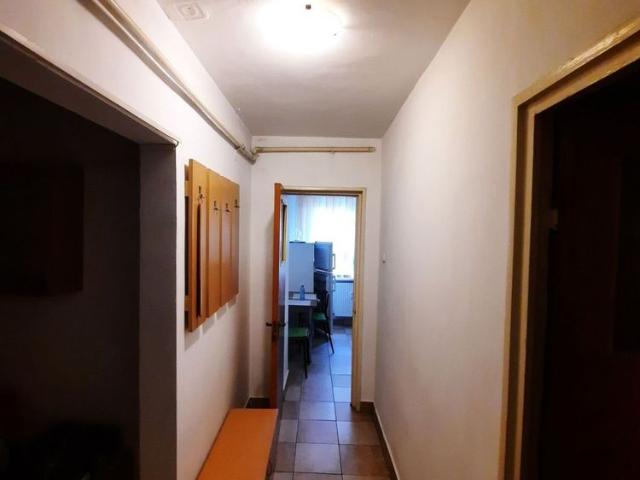 Apartament 2 Camere Decomandat | 7 Min Metrou Titan