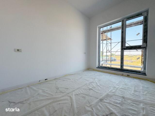 Apartament 2 camere, decomandat 40mp utili + terasa 8mp Giroc