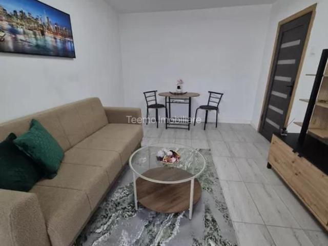 Apartament 2 camere, decomandat, 50 mp, balcon, ac, zona Titan