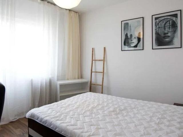 Apartament 2 camere, decomandat, 52 mp, ac, metrou, Tineretului
