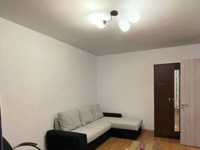 Apartament 2 camere, decomandat, 58 mp, balcon, zona Grand Arena