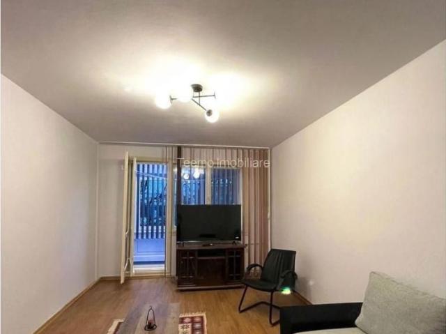 Apartament 2 camere, decomandat, 58 mp, balcon, zona Grand Arena