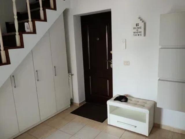 Apartament, 2 camere decomandat, 80 mp, Calea Romanului, de inchiriat, Cartier Tei, Cod 162111