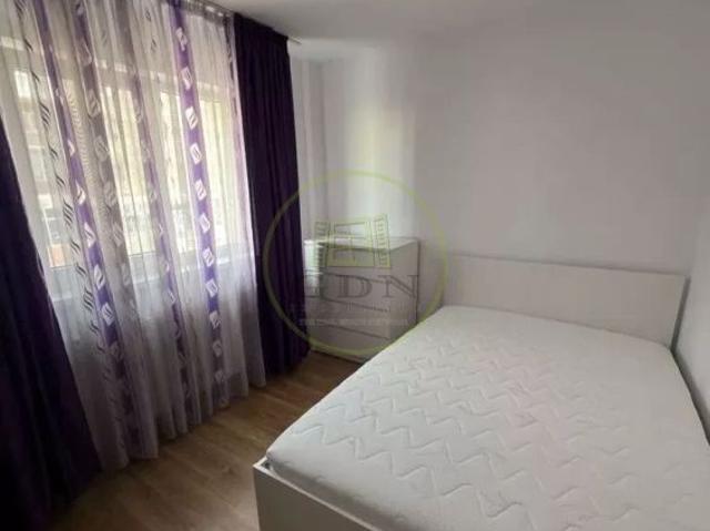 Apartament 2 camere decomandat cartier Tractorul