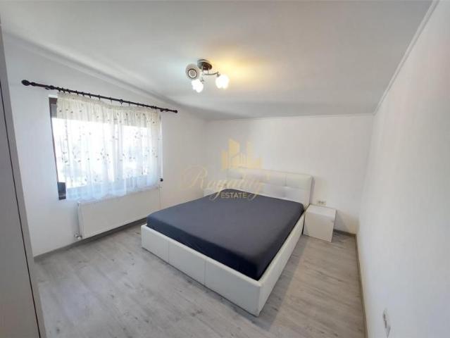 Apartament 2 camere, DECOMANDAT, centrala proprie, loc de parcare Zona Giroc