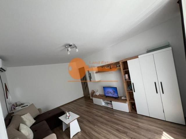 Apartament 2 Camere Decomandat | Crangasi
