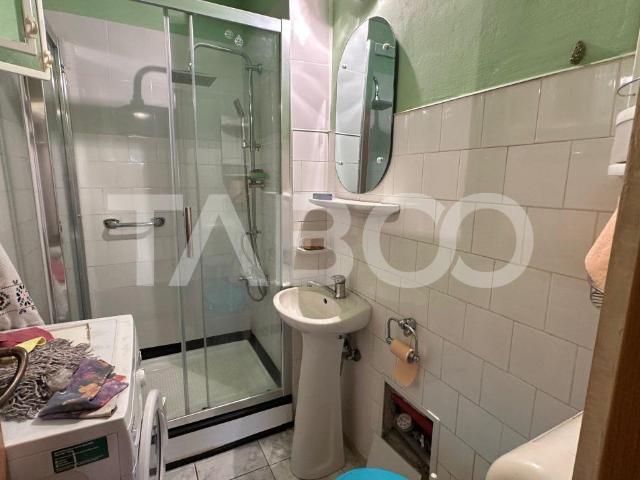 Apartament 2 camere decomandat cu balcon zona Strand Sibiu