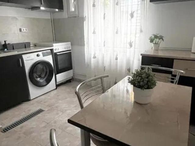 Apartament 2 Camere | Decomandat | Aviatiei | Centrala Proprie