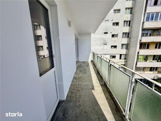 Apartament 2 camere decomandat, balcon, 60 mp Mihai Viteazu, Sibiu