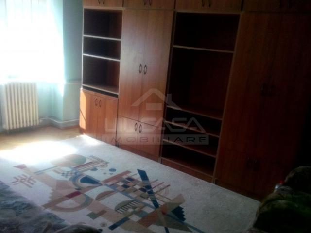 Apartament 2 camere decomandat, Gara