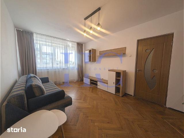 Apartament 2 camere decomandat. De inchiriat. Zona Mihai Viteazul